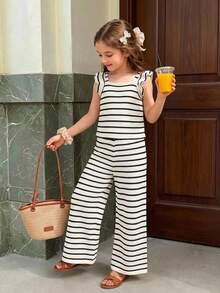 Elladie kids 2pcs Striped Jacquard Knit Square Neck Fitted T-Shirt And Pants Set, Suitable For Casual, Vacation, Summer Wear. Girls 2pcs Set, Ribbed Set, Summer 2pcs Set, Young Girls 2pcs Set, 2pcs Set, Preppy Style 2pcs Set, Girls Set, Outdoor Clothing - Black - View 1