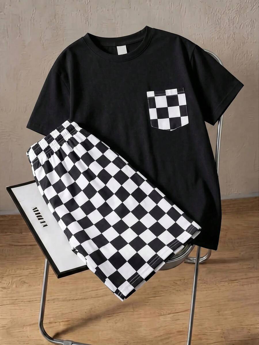 SHEIN 2pcs Kids Tween Boy Casual Q-Checkerboard Sporty Style Loose Knit Crew Neck T-Shirt And Knit Shorts Set, Suitable For Spring/Summer Home And Outdoor Wear