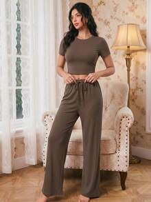 Modelyn Basic Solid Color Short T-Shirt For Women, New Spring/Summer Casual Wear - Chocolate Brown - View 1