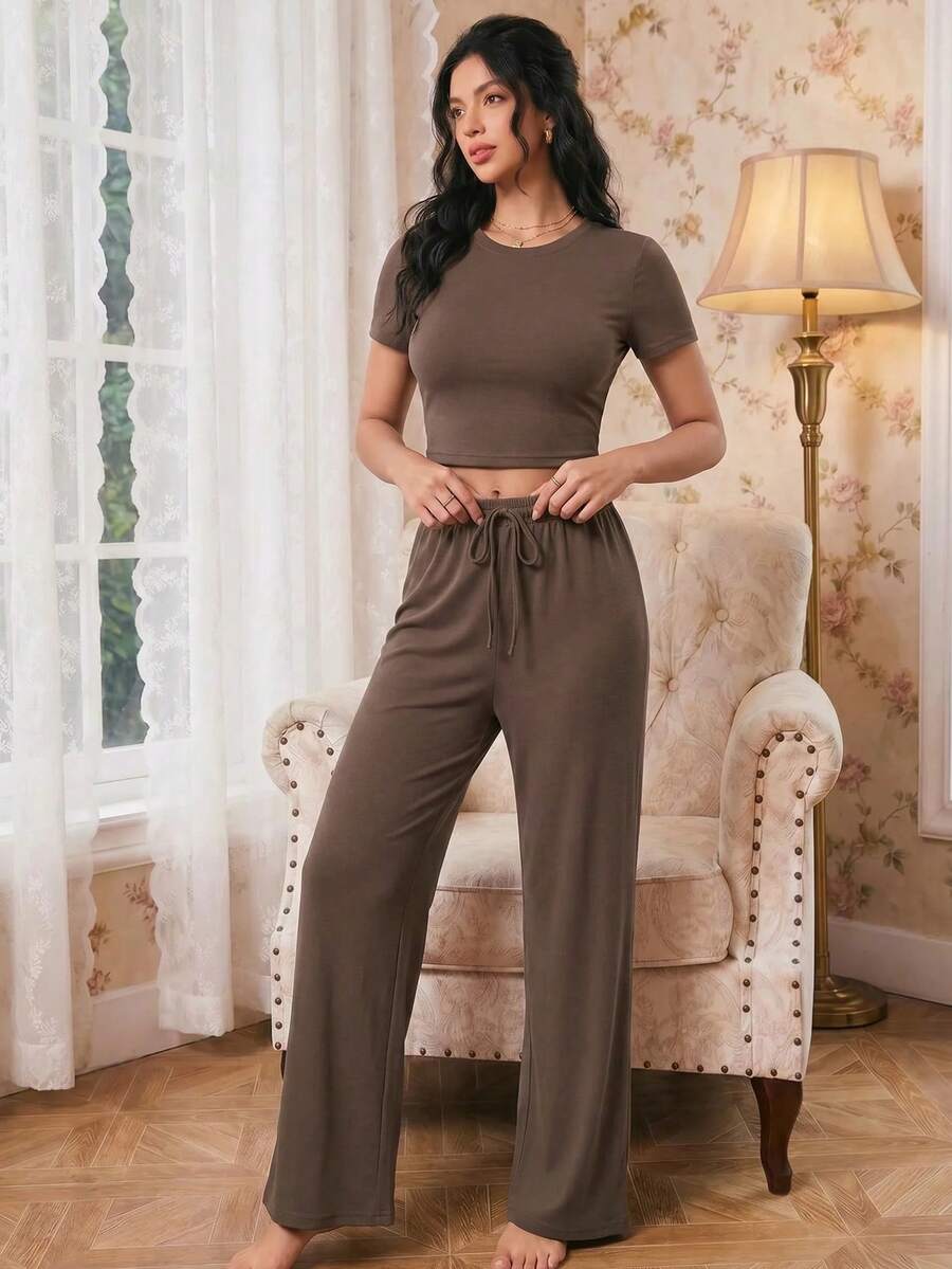 Modelyn Basic Solid Color Short T-Shirt For Women, New Spring/Summer Casual Wear - Chocolate Brown - View 1