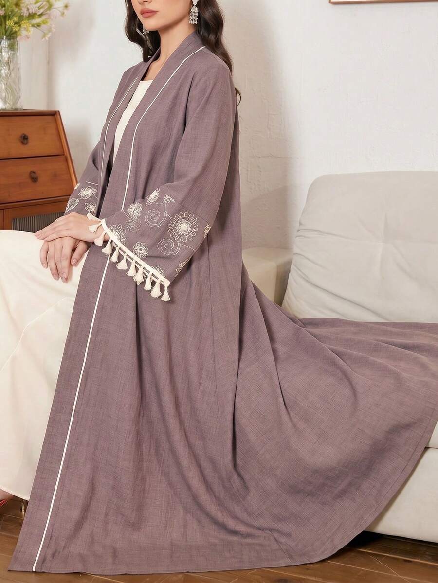 Al Najma 女款寬鬆休閒刺繡流蘇袖口日常阿拉伯式長袍