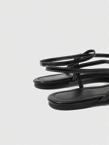 HighSole 女款春夏戶外舒適裸色綁帶休閒平底黑色涼鞋，度假沙灘穿搭 - 黑色 - 查看 5