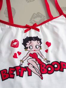 Betty Boop x SHEIN Conjunto de camiseta y calzoncillos con estampado de retrato de dibujos animados, cómodo y de talla grande, para verano - Rojo y blanco - Ver 4