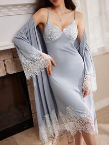 Moireta French Elegant Mature Lace Hollow Camisole Dress & Robe 2 Pieces Pajama Set For Women - Dusty Blue - View 6