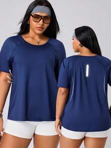 Easithlete Plus Size Women's Solid Color Round Neck Raglan Short Sleeve Sports T-Shirt - Navy Blue - View 3