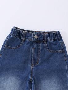 SHEIN Elladie kids 女童牛仔長褲，四季皆宜，時尚休閒風，深色水洗淺藍牛仔，彈性腰頭設計，後口袋蝴蝶結刺繡圖案，荷葉邊褲腳，直筒版型，開學季，歐美風，甜美可愛，新品上市，柔軟舒適面料，日常百搭時尚穿搭，春秋新款女童牛仔長褲 - 中等水洗藍 - 查看 7