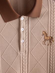 Core Aspect 男士休閒提花 Polo 衫，針織鉤編面料，刺繡 Polo 衫，休閒風格 Polo 衫，鈕扣式 Polo 衫，適合日常出遊 - 杏色 - 查看 5