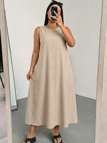 Shapeblank Đầm tank dáng dài mùa hè casual đi du lịch cho nữ size lớn, màu kaki kẻ sọc, dáng rộng sát nách có túi, thoải mái, đa năng, dễ phối đồ hàng ngày - Nhiều màu - Xem 4