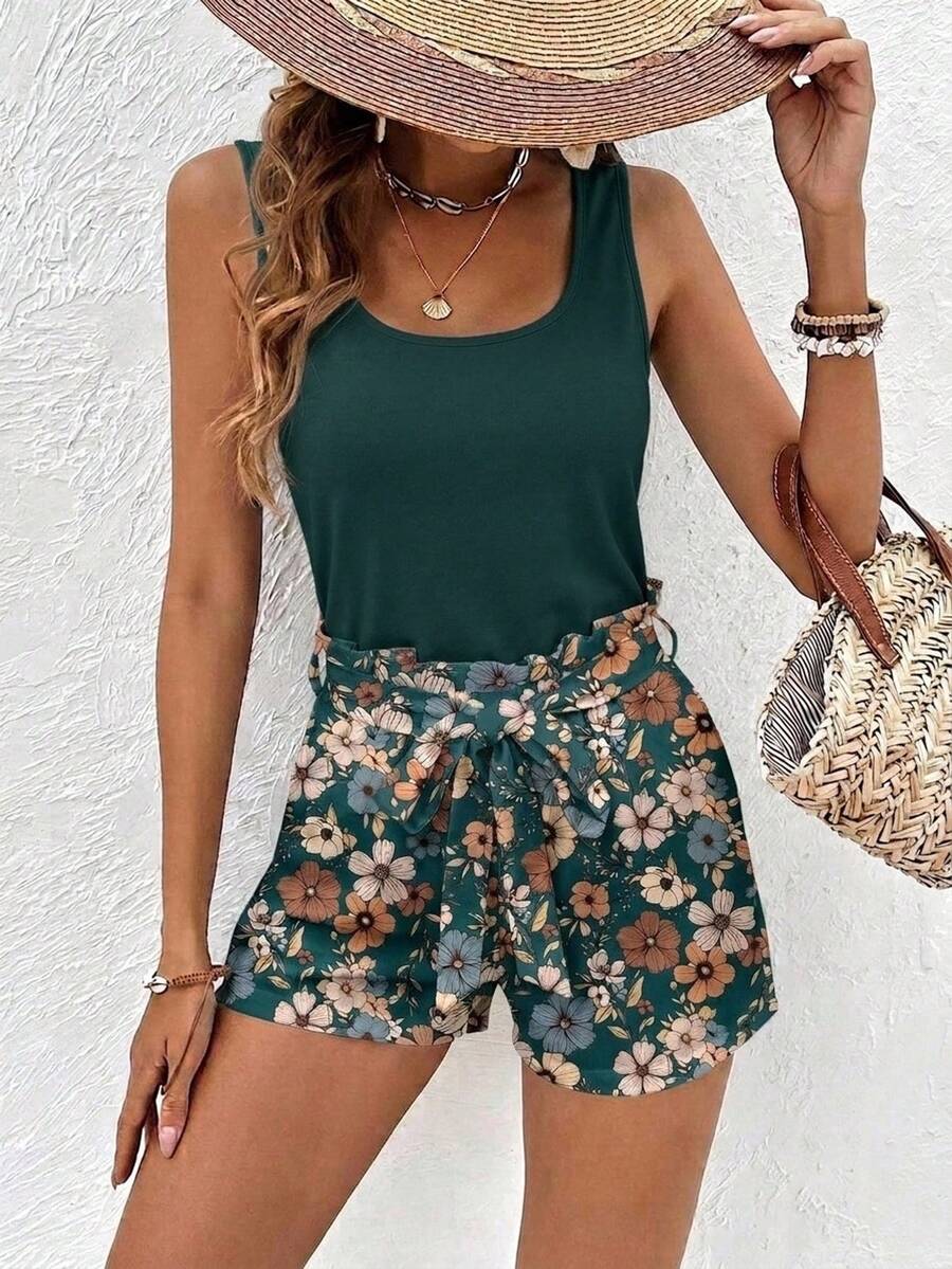 SHEIN Frenchy 女款純色背心與花卉印花短褲休閒兩件套 - 綠色 - 查看 1