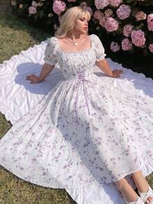 Lyrianda Sweet Romantic Vacation Plus Size Ditsy Floral Short Sleeve Cinched Waist Maxi Dress - Mauve Purple - View 2