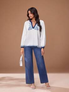 Glamance White Floral V-Neck Long Sleeve Blouse, Loose Boho Elegant Mature Casual Sexy For Outing, Work Brunch, Office, Daily, Party, Autumn - Blue and White - View 1