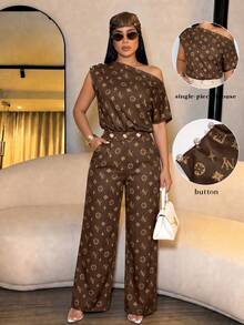 SOLERSUN Women's Summer Vintage Sexy Print Elegant Asymmetrical Neck Sleeveless Metal Button Slim Fit Shirt, One-Shoulder Top, Suitable For Going Out Dates - Brown - View 2
