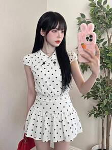 Sweetina 女款波點短袖上衣與短褲休閒日常套裝 - 白色 - 查看 6