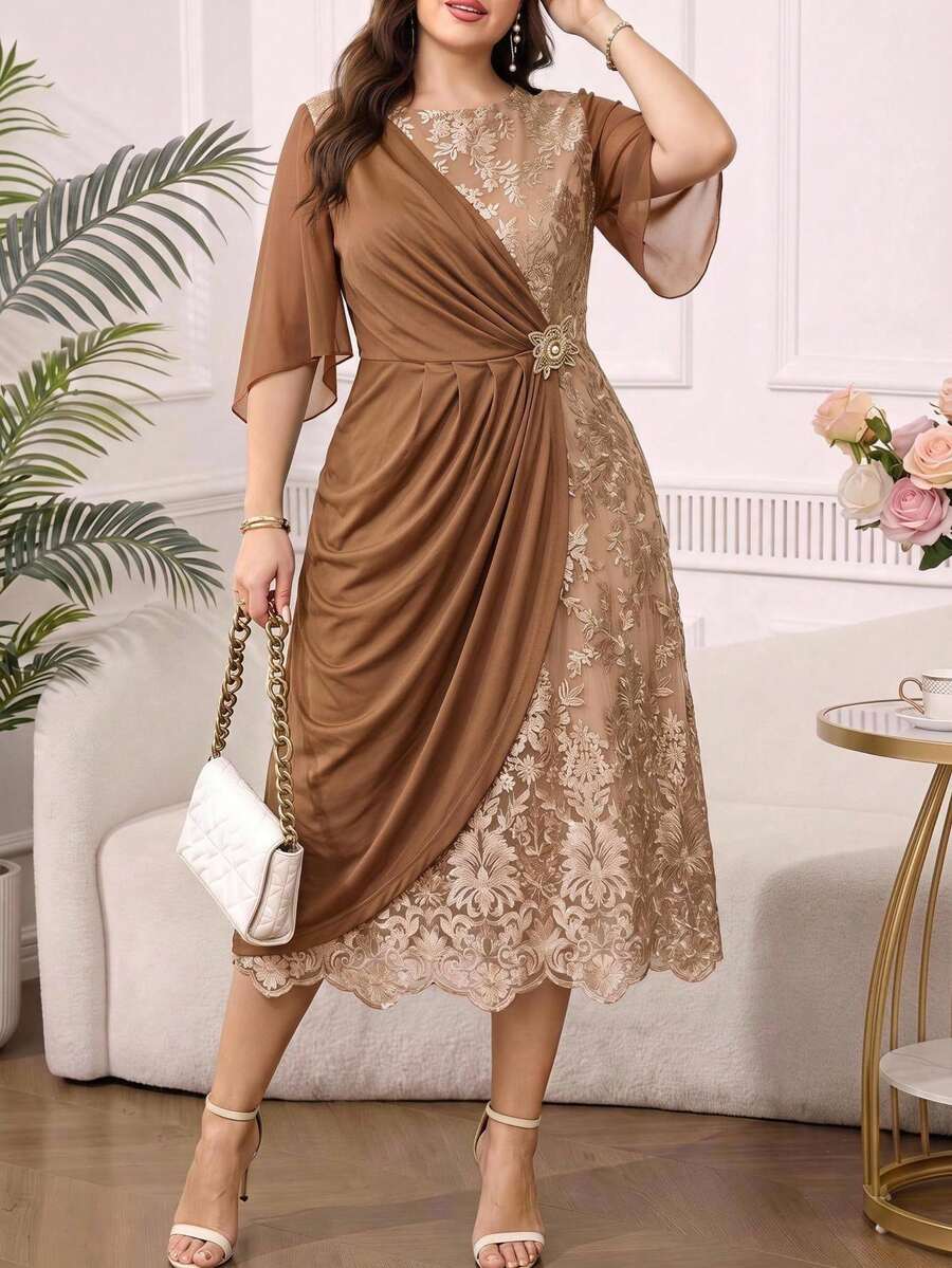 Reflora Women's Plus Size Floral Pattern Metal Decor Pleated Fashion Party Dress - Brown - View 1