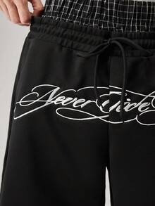 Men's Contrast Color Waistband Embroidered Text Casual Pocket Shorts, Holiday - Black - View 8