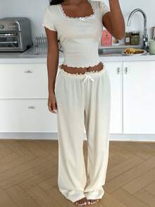 ZzzCrew Solid Color Slim Fit Lace Trim Square Neck Short Sleeve Long Pants Bow Decor Women's Pajama Set - Apricot - View 5
