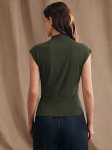 Anewsta Damen Neues minimalistisches Design Plissee Drapiertes Hochbund Slim Fit Tanktop, geeignet für Sommerkleidung, Party, Pendeln - Grün - Übersicht 4