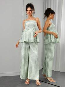 SHEIN Maternity Plaid Suspender Pants 2 Pieces Set - Green - View 7