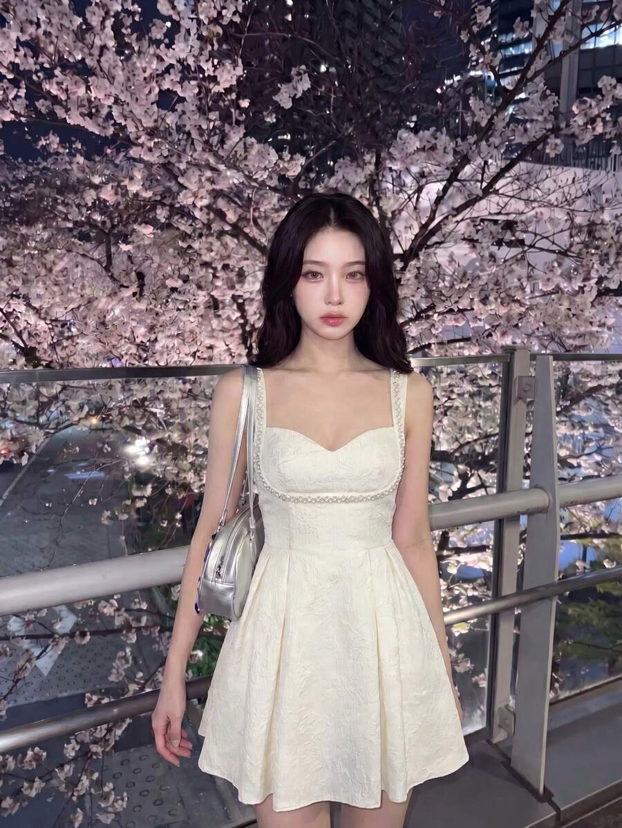 Skyraze White Pearl Sweetheart Neck Fitted Mini Dress Graduation Ceremony Summer Elegant