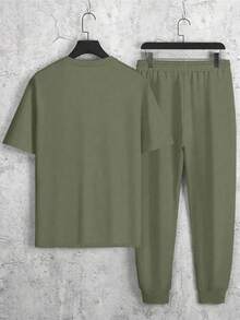 Manfinity Homme 男士字母印花短袖T恤與長褲休閒兩件套 - 軍綠色 - 查看 2