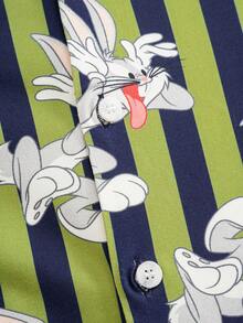 LOONEY TUNES X SHEIN 大童男孩卡通圖案條紋印花單排扣短袖上衣與休閒長褲套裝 - 墨綠色 - 查看 4
