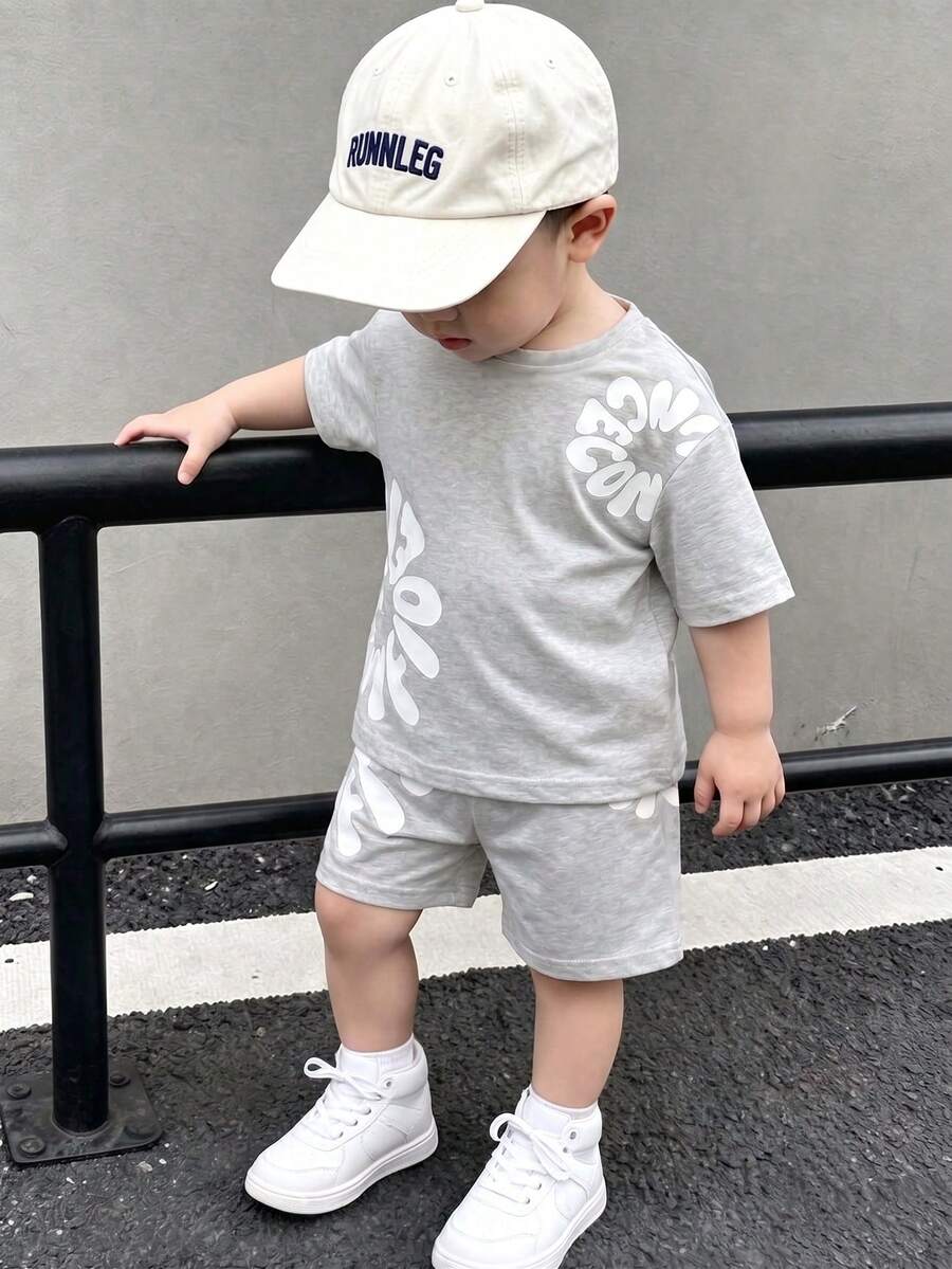 SHEIN 2件組男嬰休閒時尚白色印花灰色花卉圓領短袖T恤與配套印花灰色花卉短褲,適合春季、夏季、秋季、萬聖節、街頭穿搭、外出 - 彩色 - 查看 1