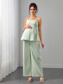 SHEIN Maternity Plaid Suspender Pants 2 Pieces Set - Green - View 4