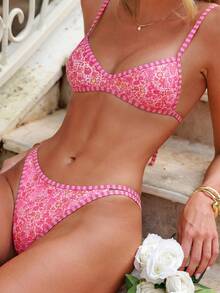 Swim Mod 2026SS Full-Print Floral & Striped Trim Sweet Cute Bikini 2 Pieces Set, Women's Vacation Casual Beach Swimsuit - Pink - View 3