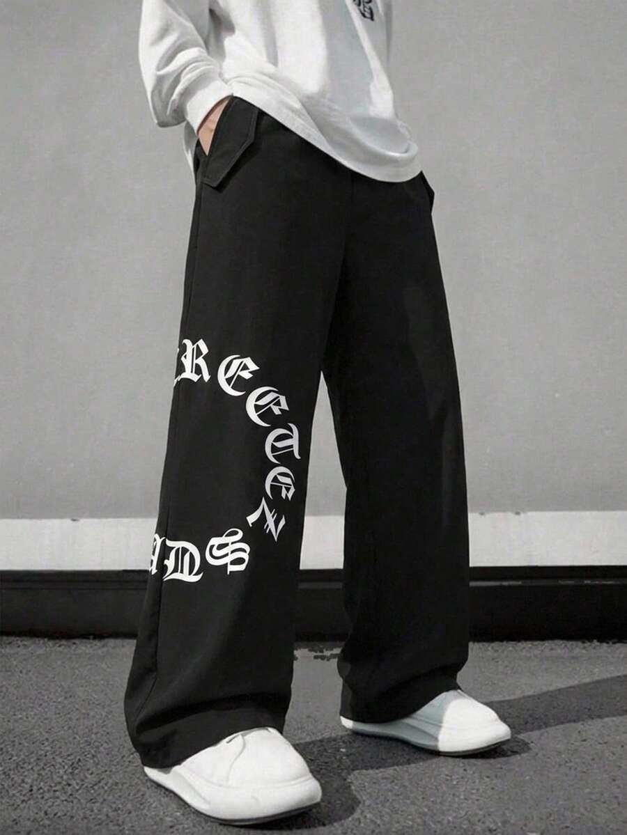SHEIN Kids Teen Boy Street-Style Gothic Letter Print Cargo Pants Back To School/School Clothes Fall Teens Suitable For The Fall Back-To-School Season - Black - View 1