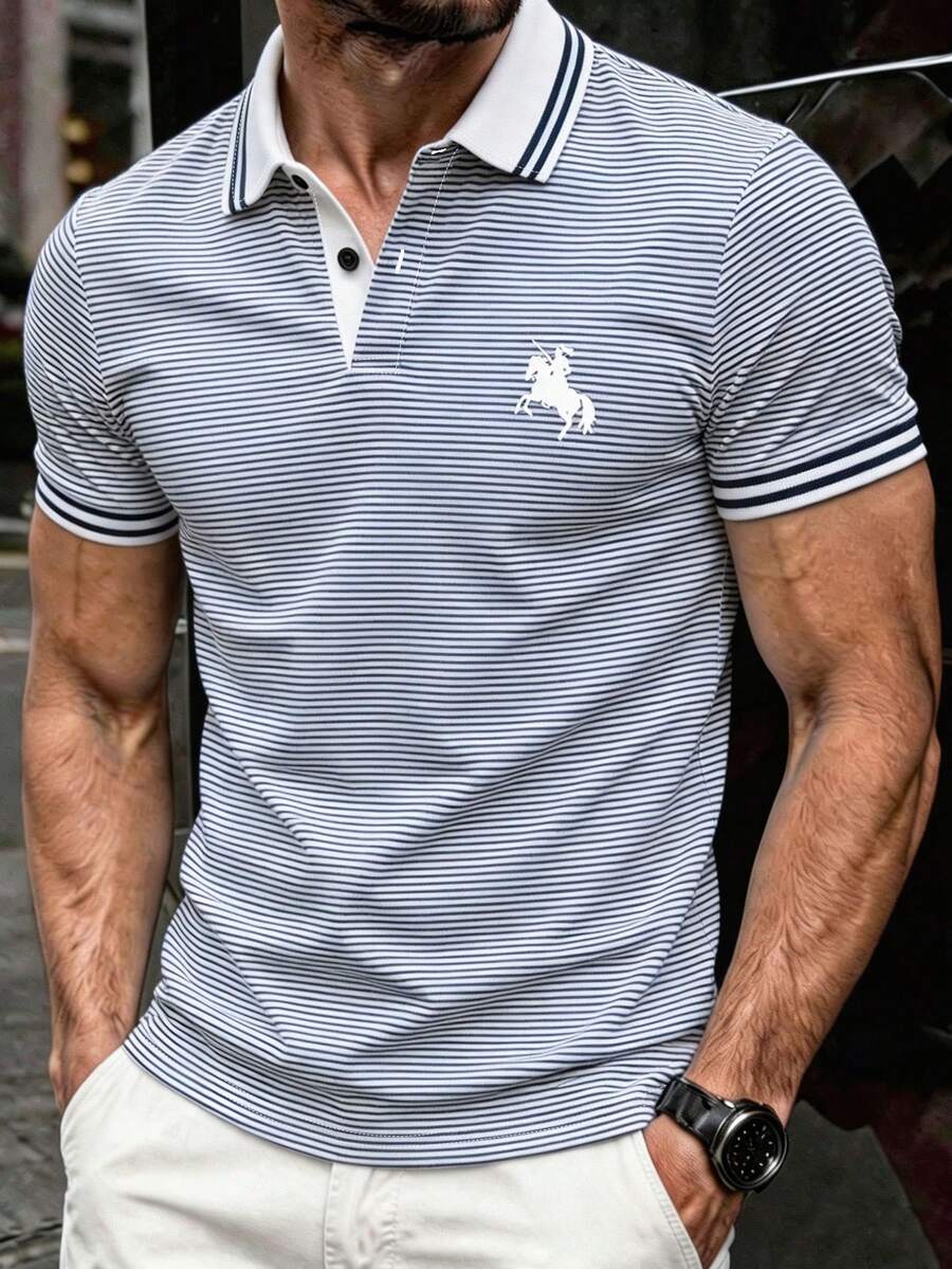 Manfinity Dauomo 男士標準尺寸 Polo 衫,夏季休閒上衣,經典條紋印花圖案,騎士馬印花圖案,圖案設計,通勤商務風,休閒優雅風,戶外、辦公穿著、日常穿著 - 彩色 - 查看 1