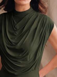 Anewsta Damen Neues minimalistisches Design Plissee Drapiertes Hochbund Slim Fit Tanktop, geeignet für Sommerkleidung, Party, Pendeln - Grün - Übersicht 2