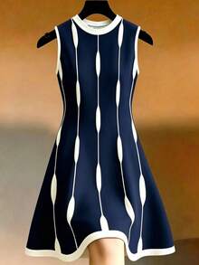 GlowEve CURVE Plus Size Women's Colorblock Round Neck Sleeveless Tank Top Print Casual Dress - Navy Blue - View 3