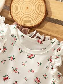 SHEIN Vintaside Kids 3件組女嬰夏季新款簡約百搭甜美可愛舒適親膚彈性嬰兒休閒外出上衣，粉色、杏色素色與條紋荷葉袖背心上衣，適合外出、度假、旅行及日常穿著 - 棕色 - 查看 4