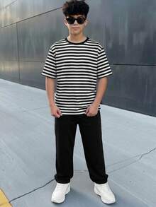 SHEIN 2件組兒童青少年男孩黑色條紋短袖上衣與長褲運動褲套裝，休閒校園風，舒適簡約實用，柔軟面料 - 黑色 - 查看 3