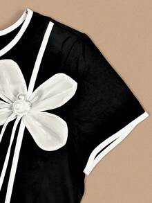 Resyla Women's 3D Floral Decor Round Neck Fashion Versatile Daily Wear Top - Black - View 4