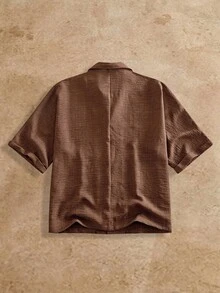 HIMLAND 男士休閒梭織雙層克ريب面料立領前大口袋七分袖襯衫 - 棕色 - 查看 3
