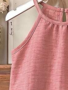 SHEIN Vintaside Kids 女童時尚鏤空燒花設計掛脖上衣與長褲套裝，適合女孩，露背與領口設計，布料材質，修身上衣 + 休閒直筒長褲，適合夏季戶外穿著 - 粉色 - 查看 3
