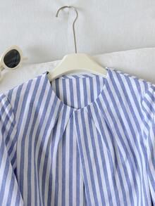 SHEIN Tween女孩藍白條紋百褶圓領前開短版夾克，度假學院風 - 藍色 - 查看 5