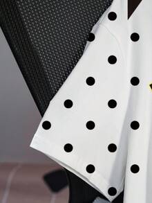 LOONEY TUNES X SHEIN Plus Size Women's Letter Cartoon Print Polka Dot Casual Everyday T-Shirt - White - View 5