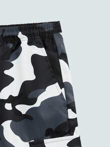 Modcrash Men's Plus Size Summer Camouflage Casual Cargo Shorts - Black and White - View 10