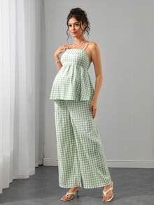 SHEIN Maternity Plaid Suspender Pants 2 Pieces Set - Green - View 3