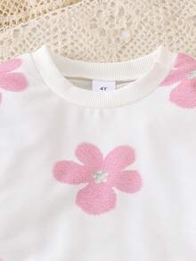 Playful Pals YoungGirl 2pcs Set Sweet Cute Girl 3D Floral Print Long Sleeve Sweatshirt With Pink Ribbed Long Pants, Casual Minimalist Daily Wear For Autumn/Winter - Multicolor - View 3