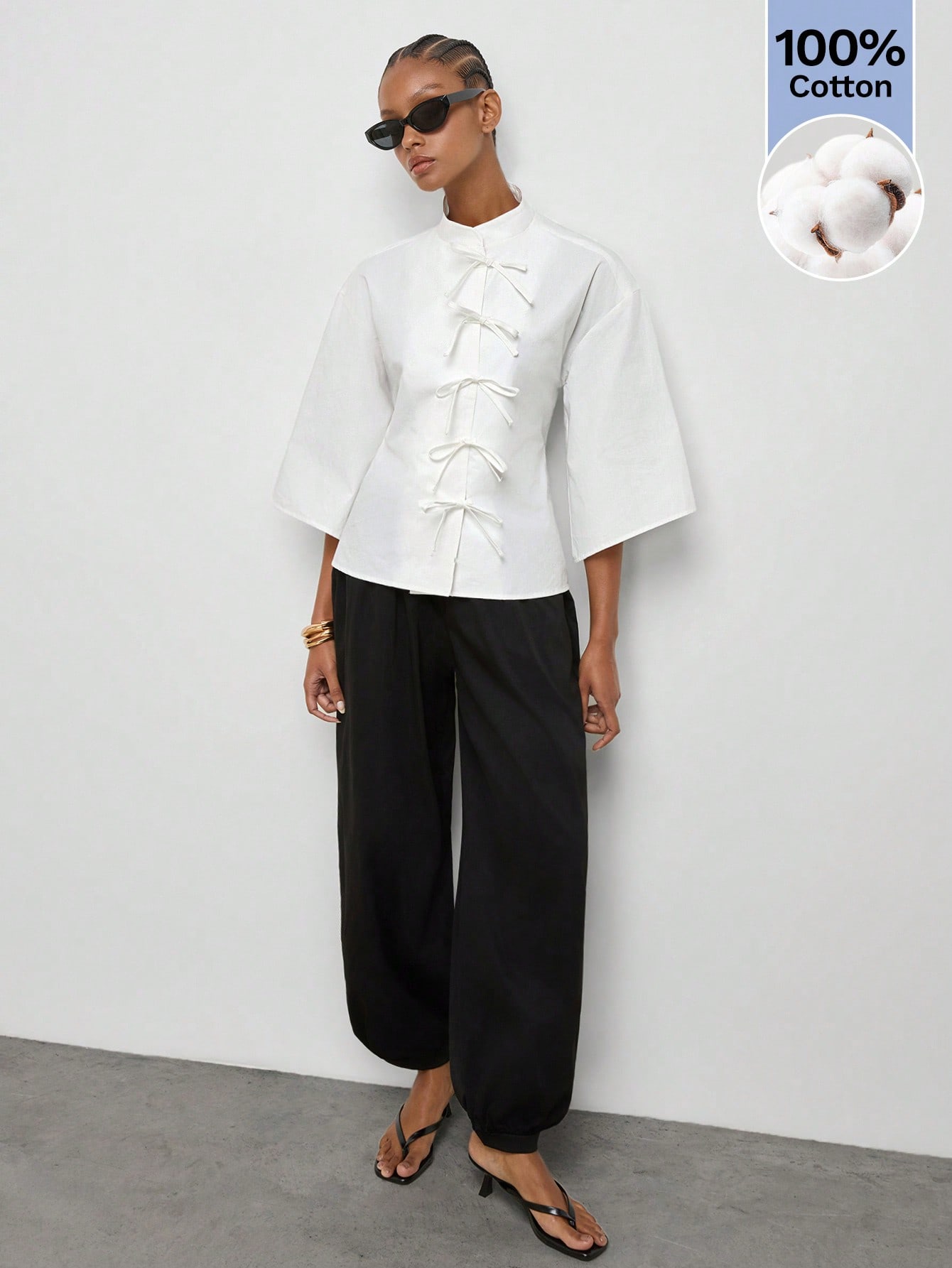 Neckline