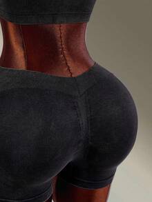 Amplova Ensemble de sport pour femmes avec top bandeau et short à design de patch métallique - Noir - Voir 11