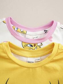 LOONEY TUNES X SHEIN Set Baju Bayi Perempuan Motif Kartun Leher Bulat Lengan Pendek dan Celana Pendek 2 Potong - Kuning - View 3