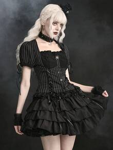 ROMWE Goth 女款黑色條紋哥德童話風蝴蝶結交叉金屬孔眼荷葉邊方領襯衫 - 黑色 - 查看 6