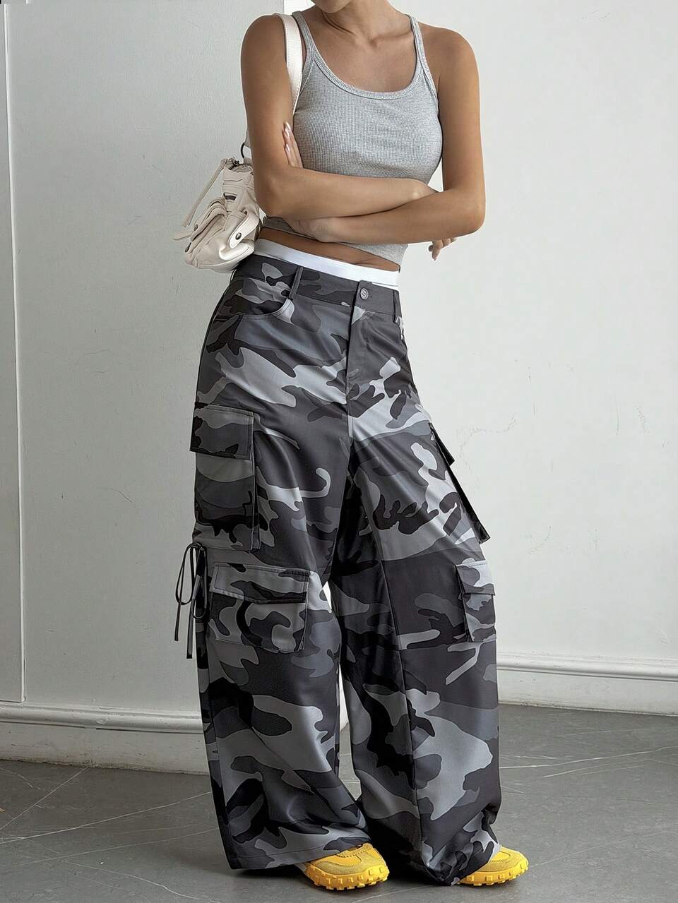 Women's Camouflage Streetwear Loose Wide Leg Cargo Pants With Pockets And Bow, Casual Long Pants For Spring And Autumn School