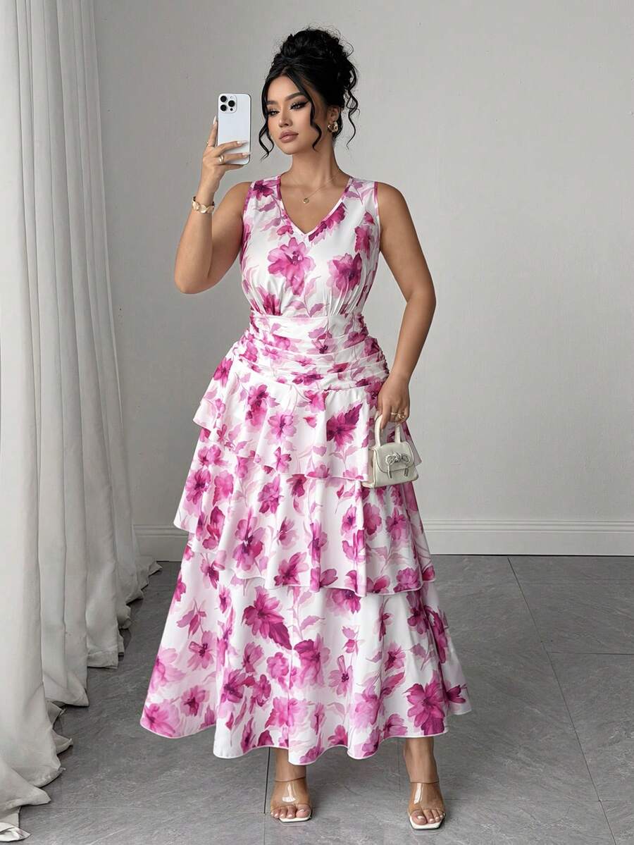 SHEIN LUNE CURVE Gaun Wanita Ukuran Plus Berlapis-lapis dengan Motif Bunga Tanpa Lengan untuk Musim Semi/Panas, Cocok untuk Pernikahan, Liburan, Kencan, Malam Formal, Serba Putih, Elegan dan Glamor - Berwarna merah muda - View 1