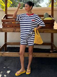 Muchica 女款夏季櫻桃條紋寬鬆度假兩件套，櫻桃條紋印花圓領短袖T恤與條紋短褲套裝，適合春季穿著 - 彩色 - 查看 6