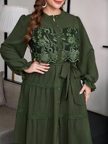 Reflora Plus Size Vacation Fashion Lace Patchwork Flared Cuff Button Dress - Green - View 7